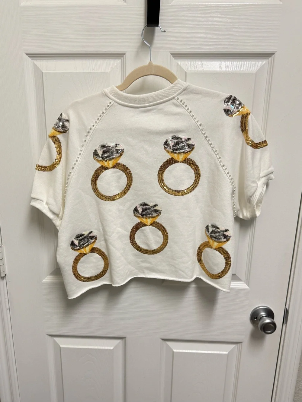 NWT Queen of Sparkles White Ring Cropped Sweater Top - Picture 9 of 9